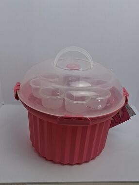 NWT. Fox Run Cupcake Carousel, 3 Trays, 24 Cupcakes, Carrying Handle